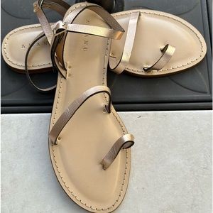 Amanu Sandals